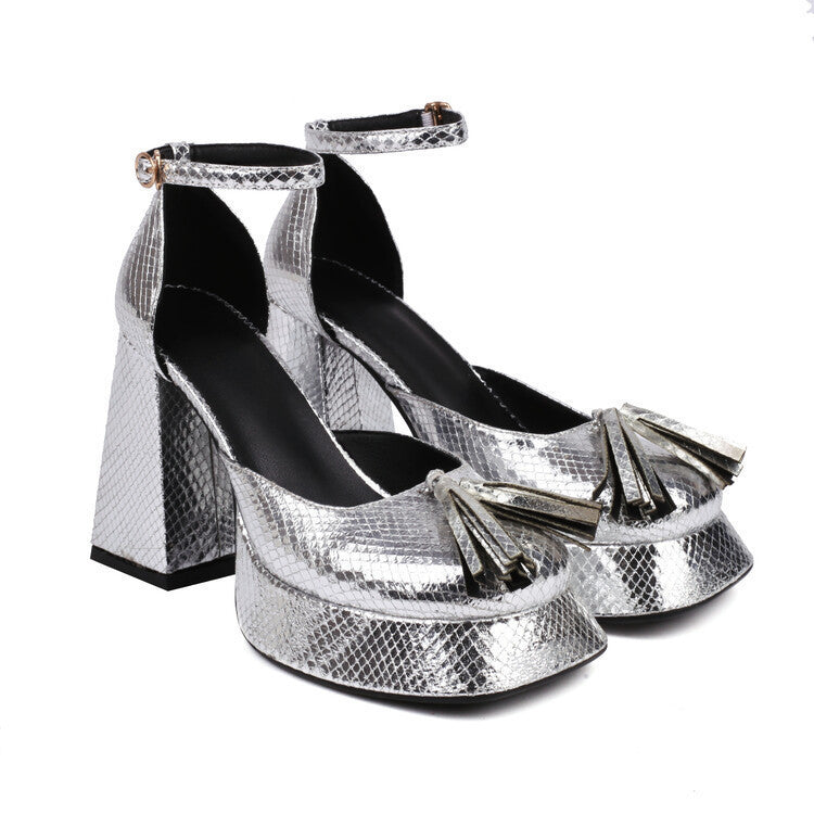 Chic Orthopedic Shoes with Unique Design