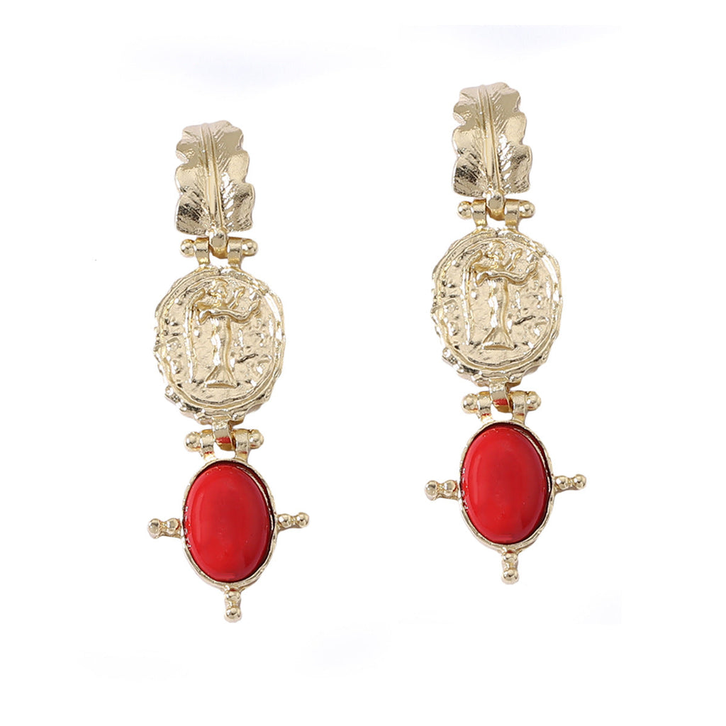 Classic Earring with Timeless Appeal