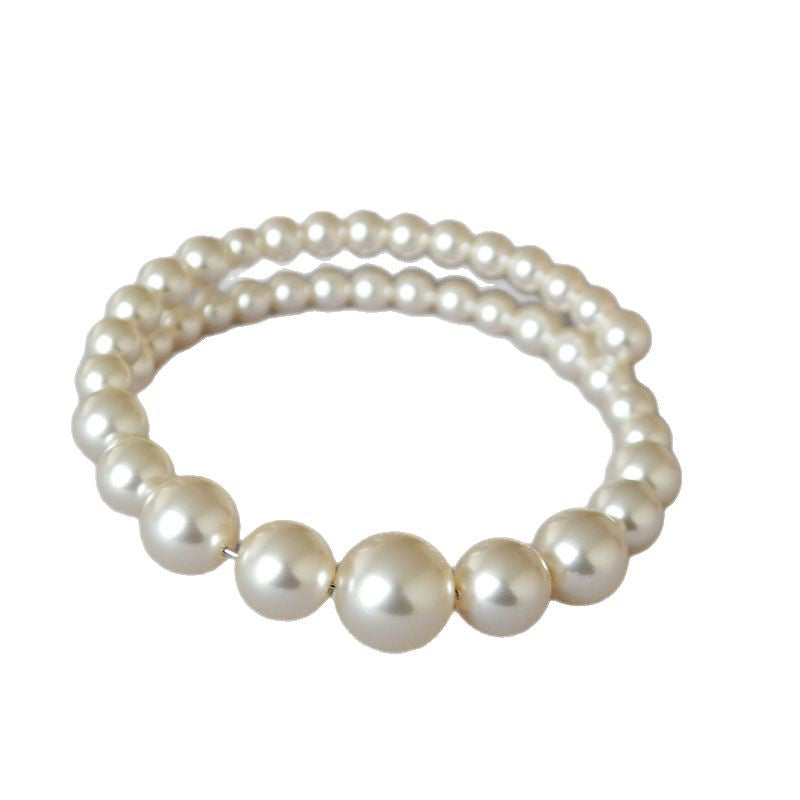 Beautiful Pearl Bracelet with Unique Style