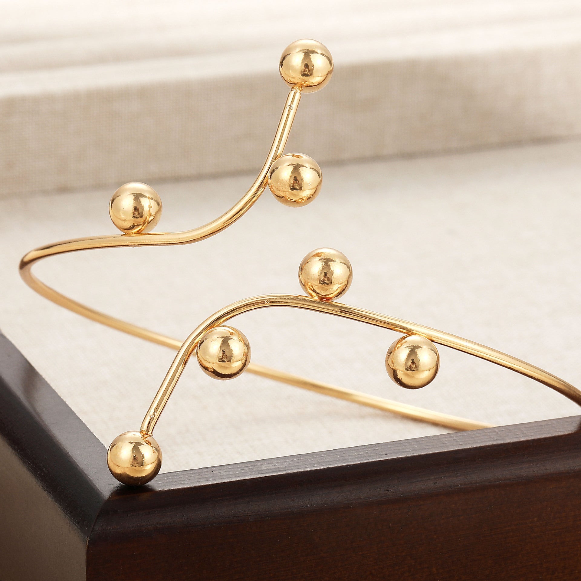 Elegant Piece for Every Occasion