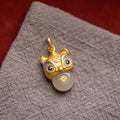 Classic Gold Necklace with Timeless Appeal