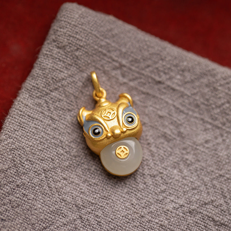 Classic Gold Necklace with Timeless Appeal