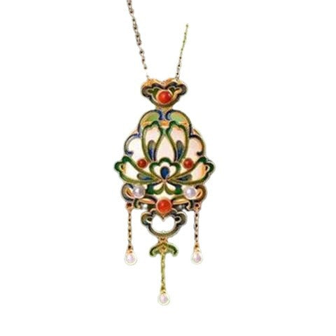 Elegant Silver Necklace for Every Occasion
