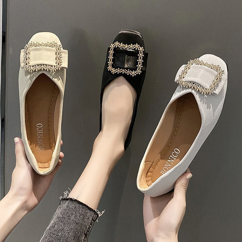 Chic Orthopedic Shoes with Unique Design