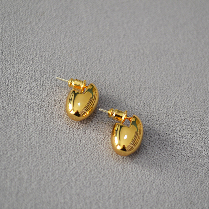 Stunning Gold Earring for Daily Wear