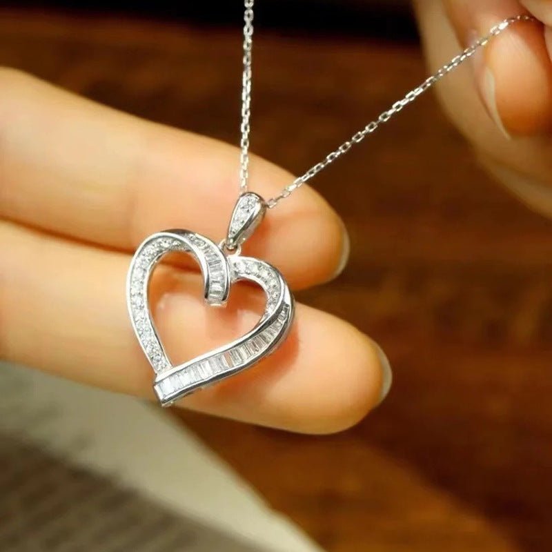 Stunning Necklace for Daily Wear
