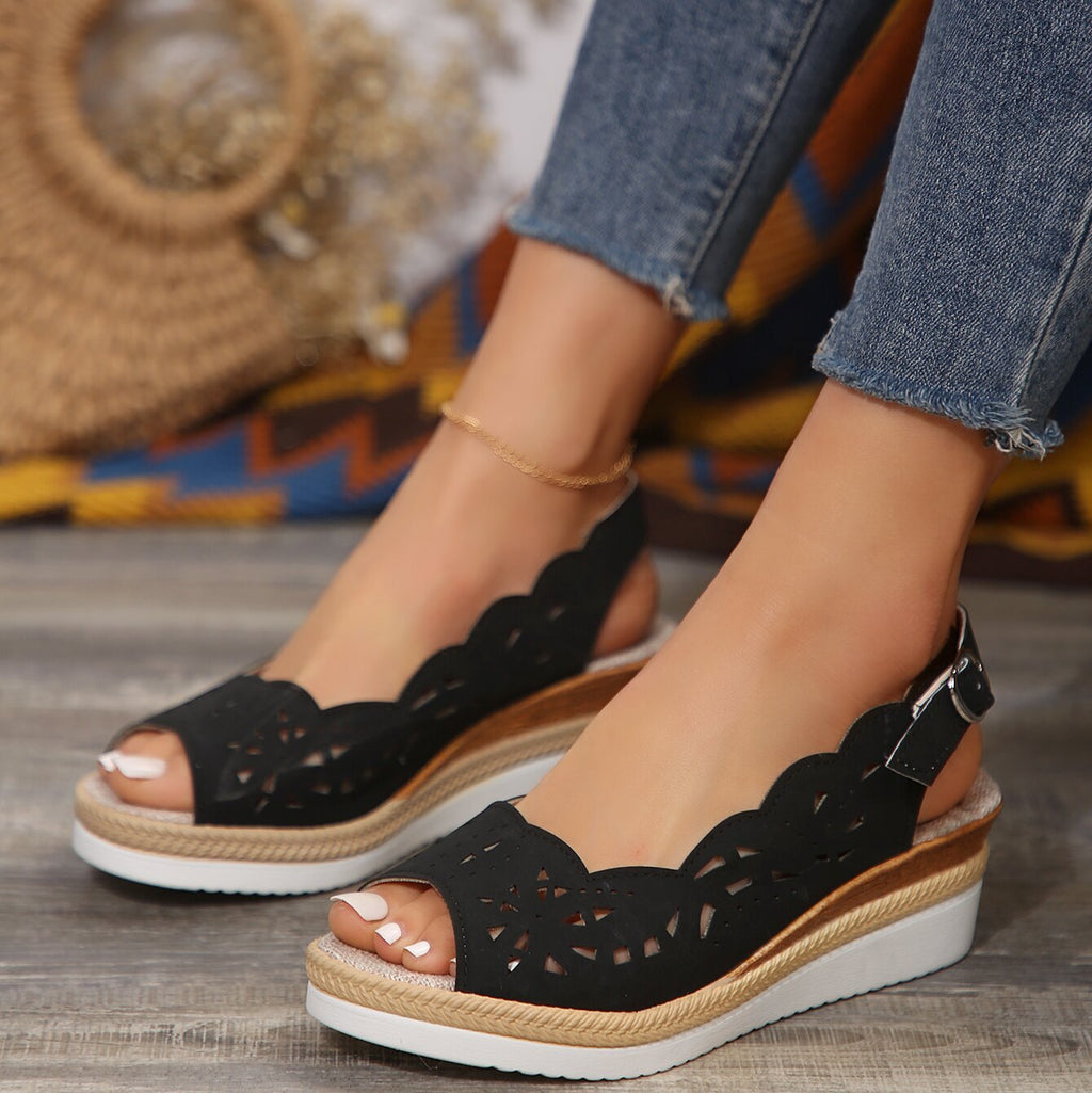 Graceful Orthopedic Sandals for Modern Look