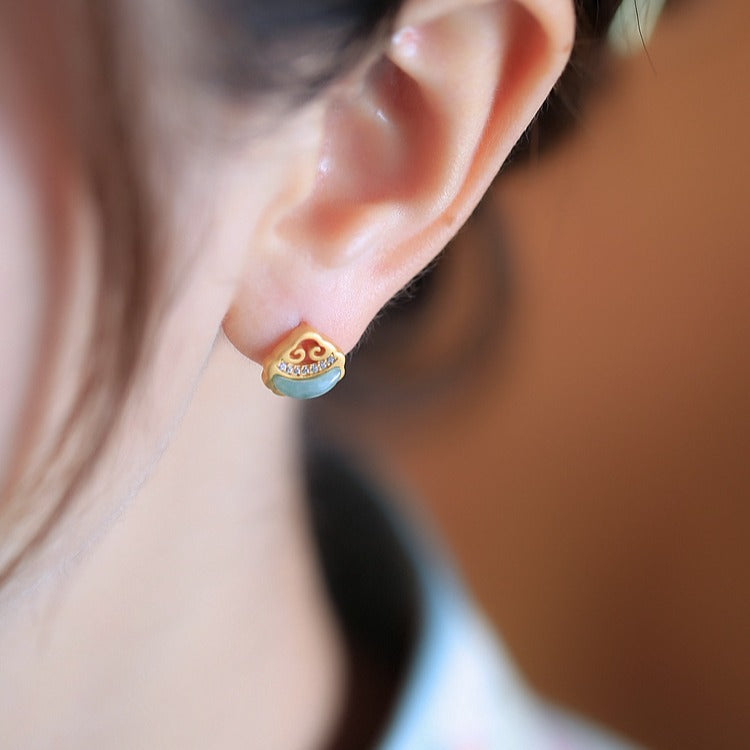Delicate Artisan Gold Earring