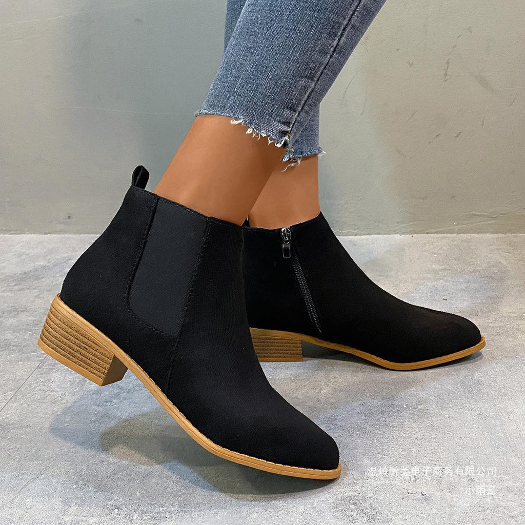 Graceful Orthopedic Boots for Modern Look