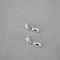 Romantic Gold Earring for Special Moments