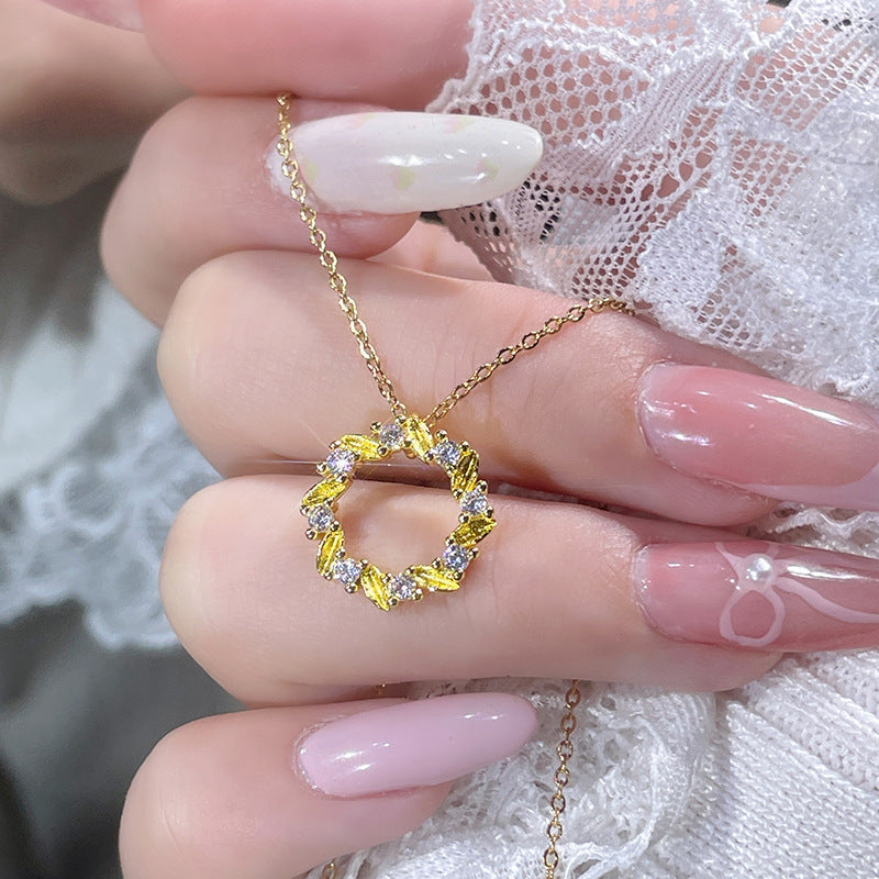 Stunning Necklace for Daily Wear