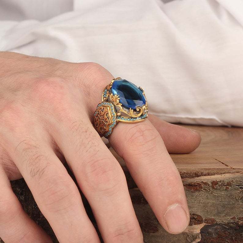Romantic Gold Ring for Special Moments