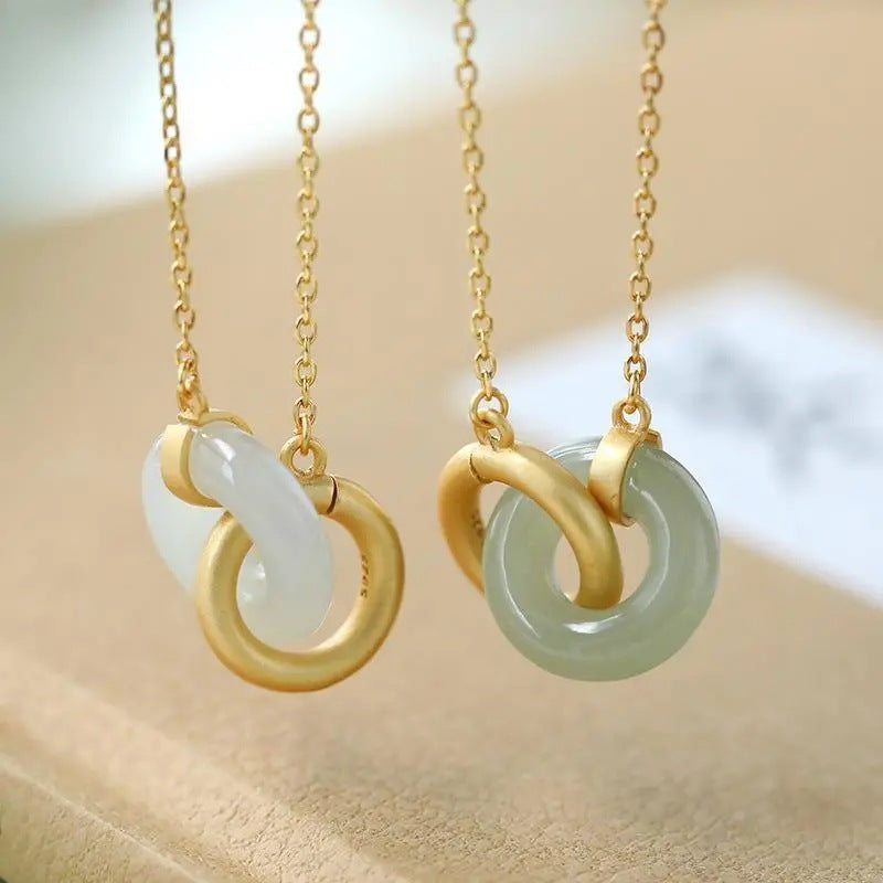 Stunning Gold Necklace for Daily Wear
