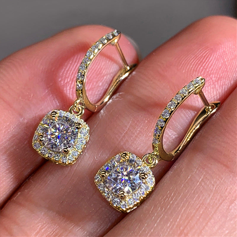 Classic Earring with Timeless Appeal