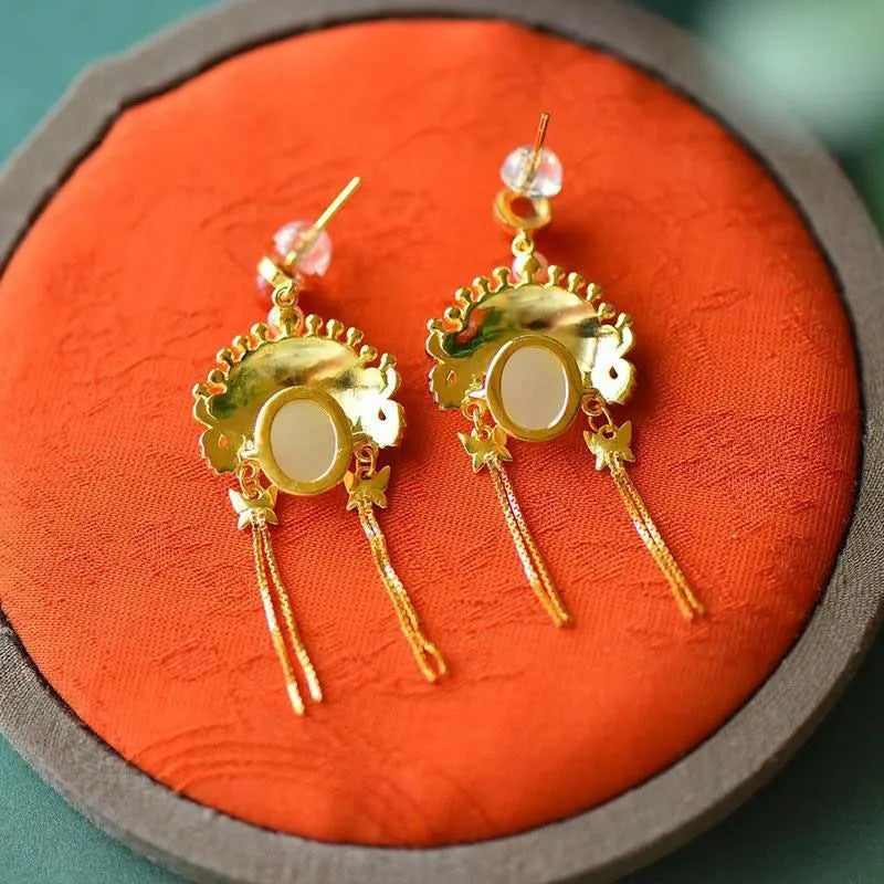 Stunning Gold Earring for Daily Wear