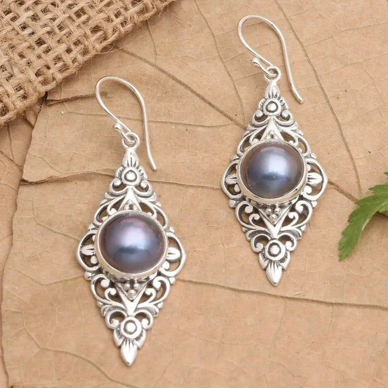Charming Earring for Any Occasion