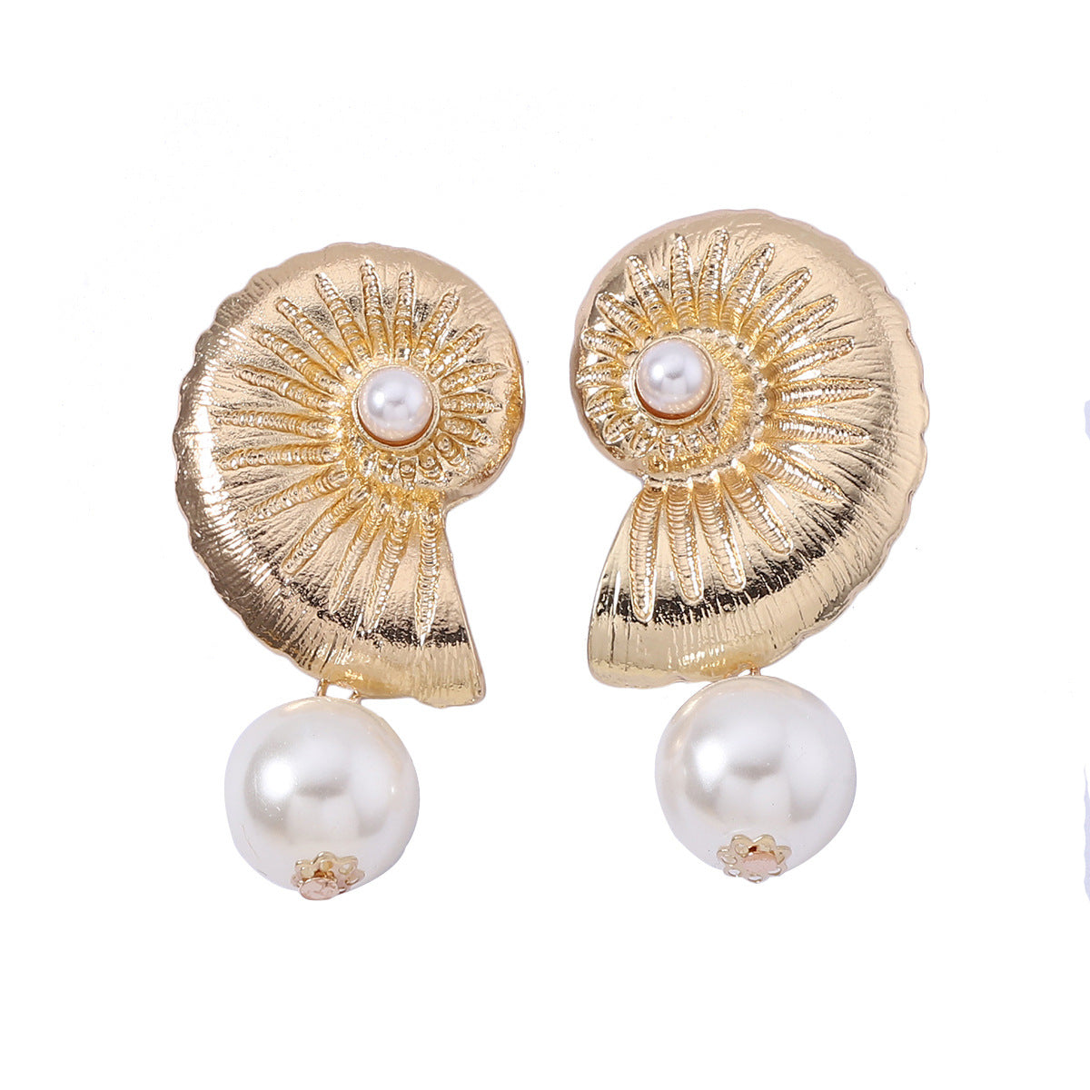 Stunning Pearl Earring for Daily Wear