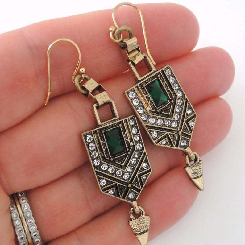 Romantic Earring for Special Moments