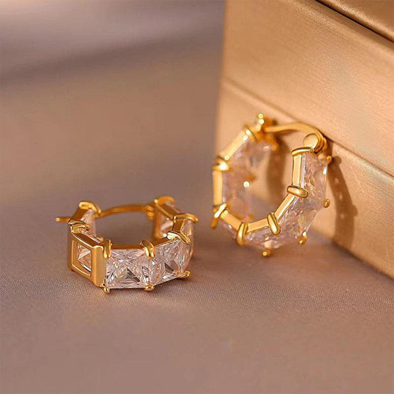 Elegant Earring for Every Occasion