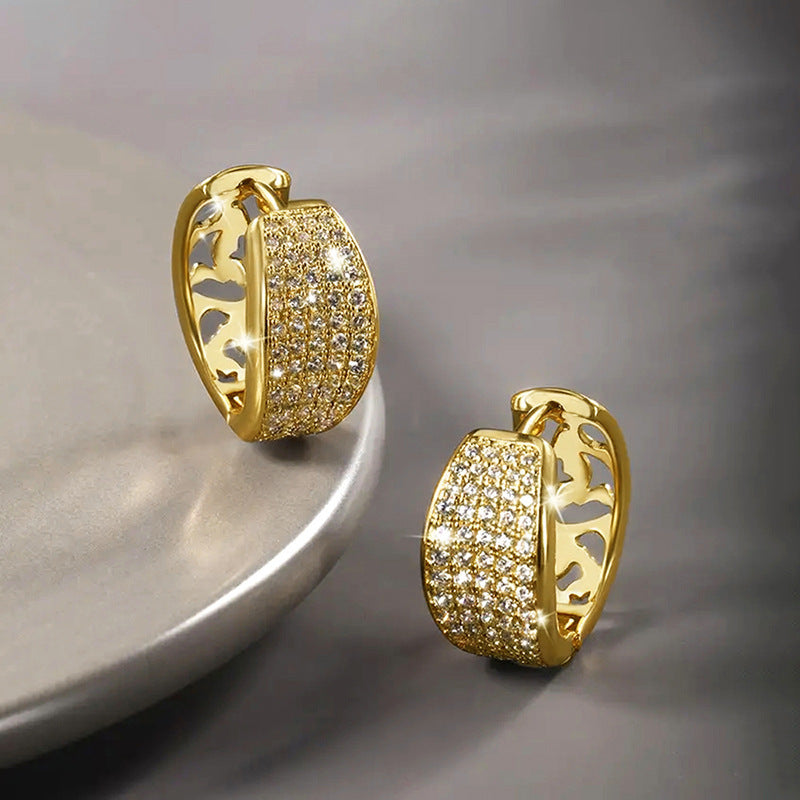 Romantic Earring for Special Moments