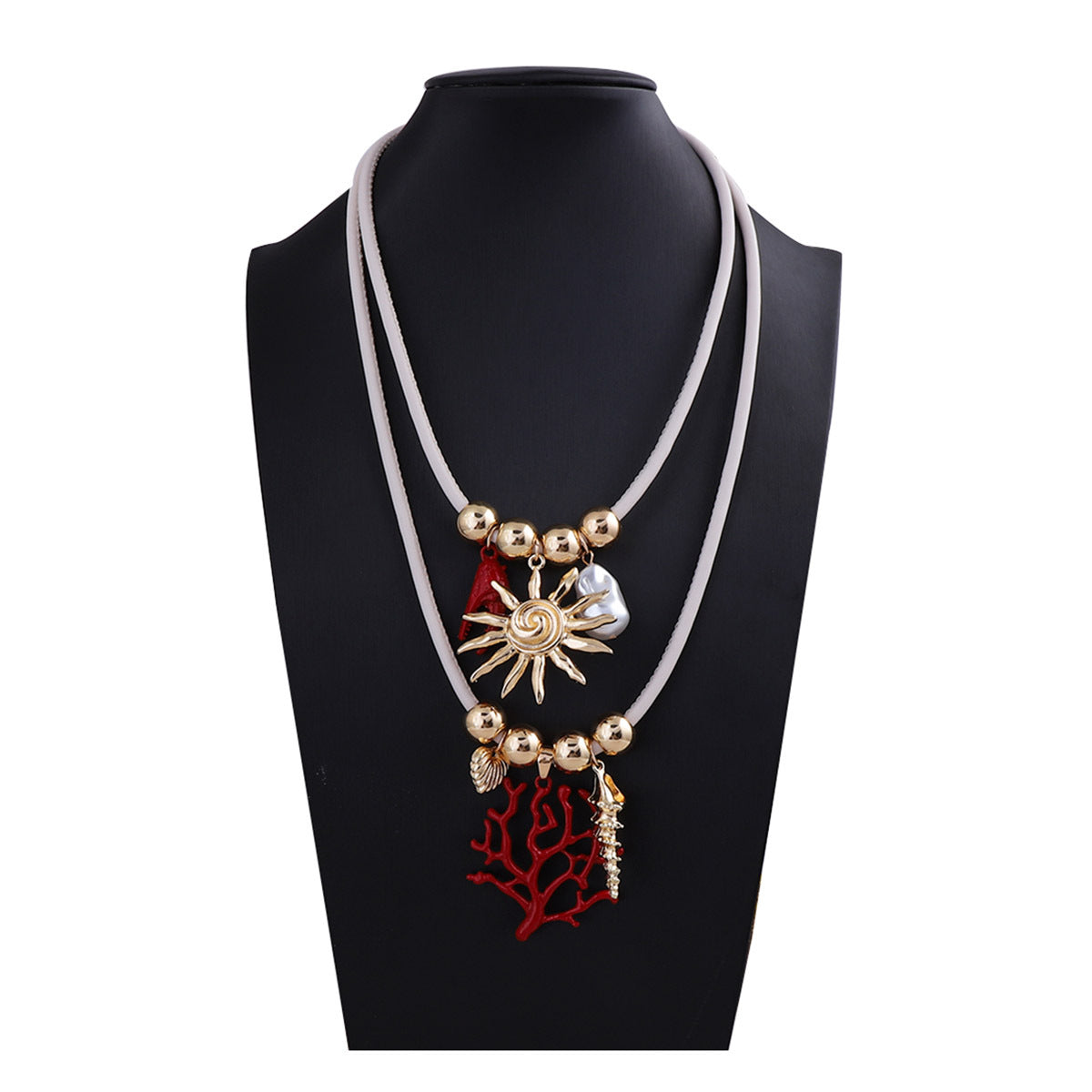 Beautiful Pearl Necklace with Unique Style