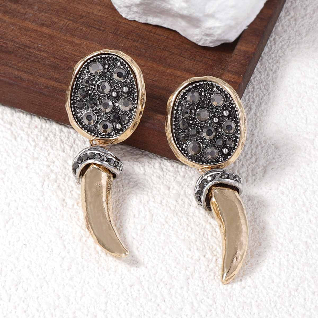 Stunning Earring for Daily Wear
