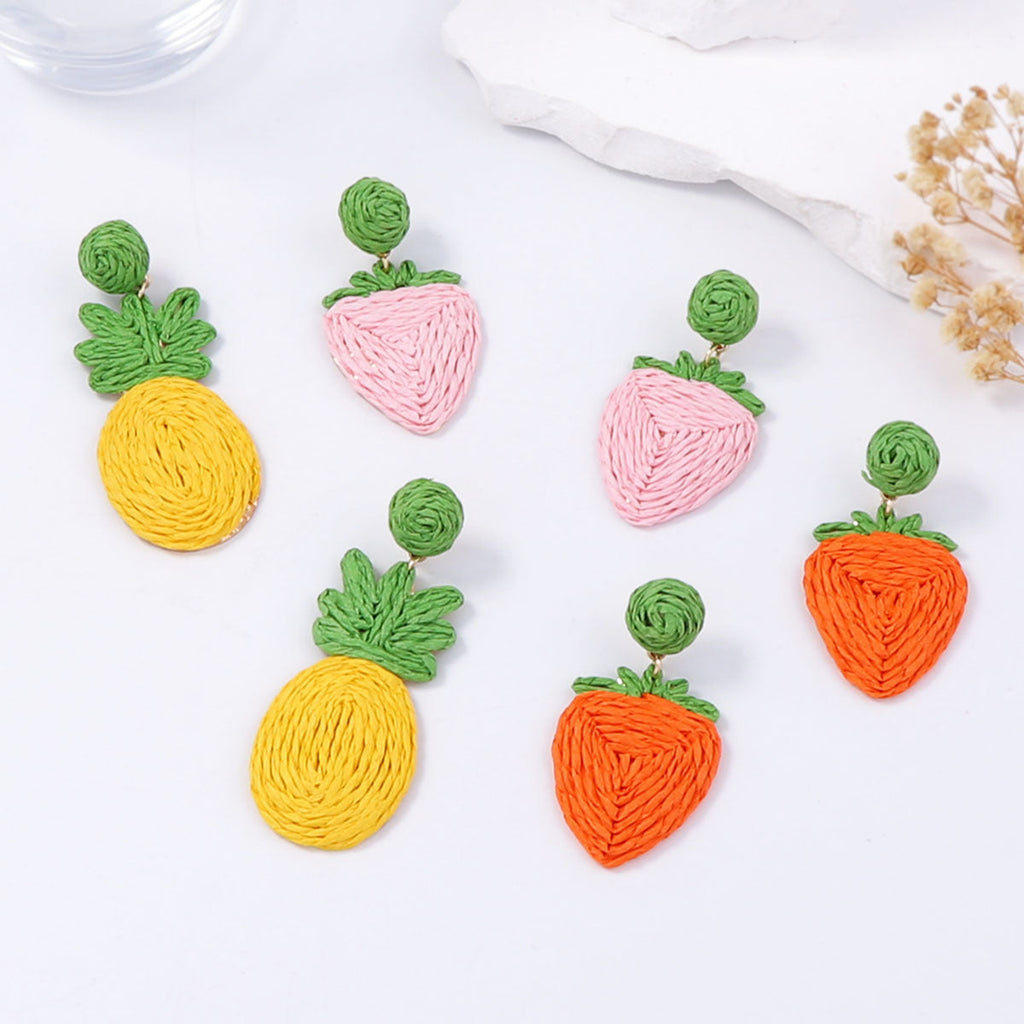 Charming Earring for Any Occasion