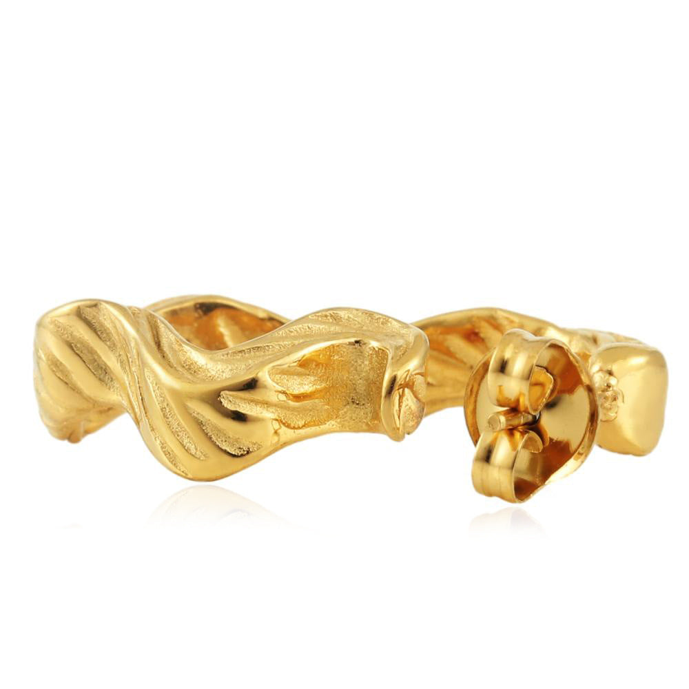 Beautiful Gold Earring with Unique Style