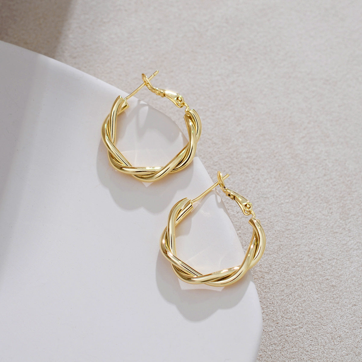 Elegant Earring for Every Occasion