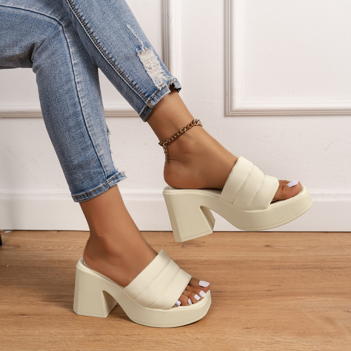 Vintage Inspired Orthopedic Sandals