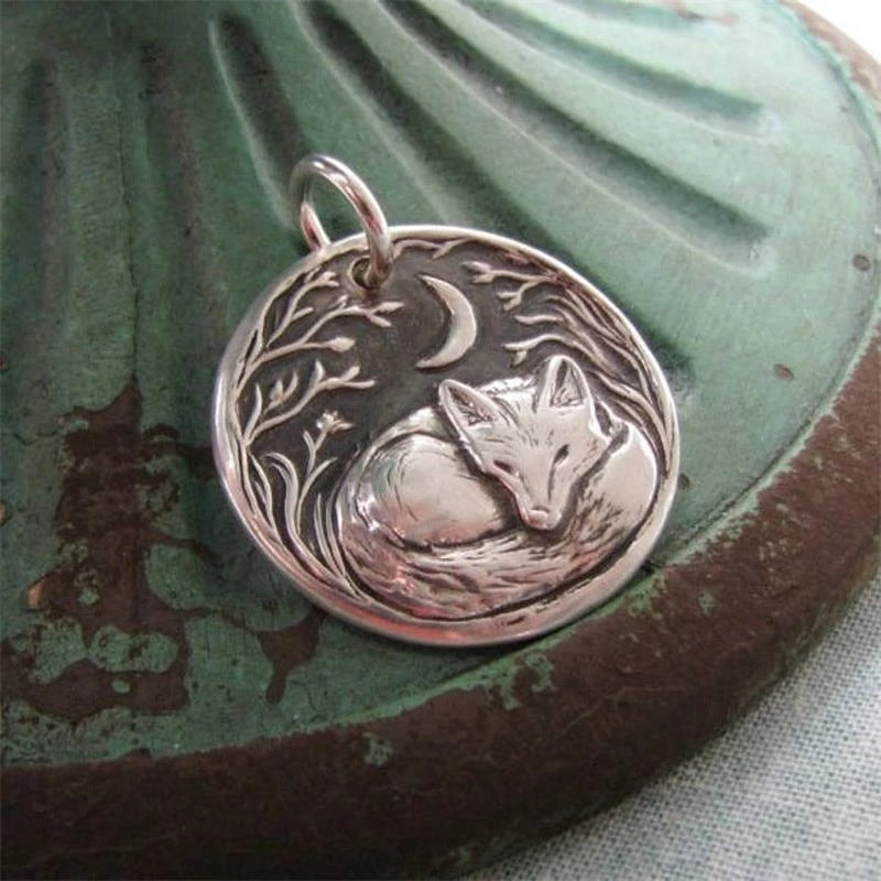 Charming Necklace for Any Occasion