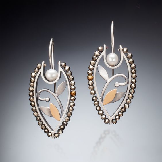 Stunning Earring for Daily Wear