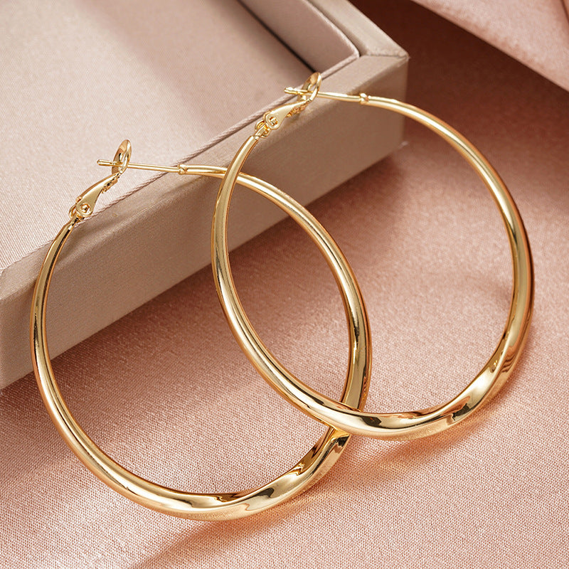 Romantic Earring for Special Moments