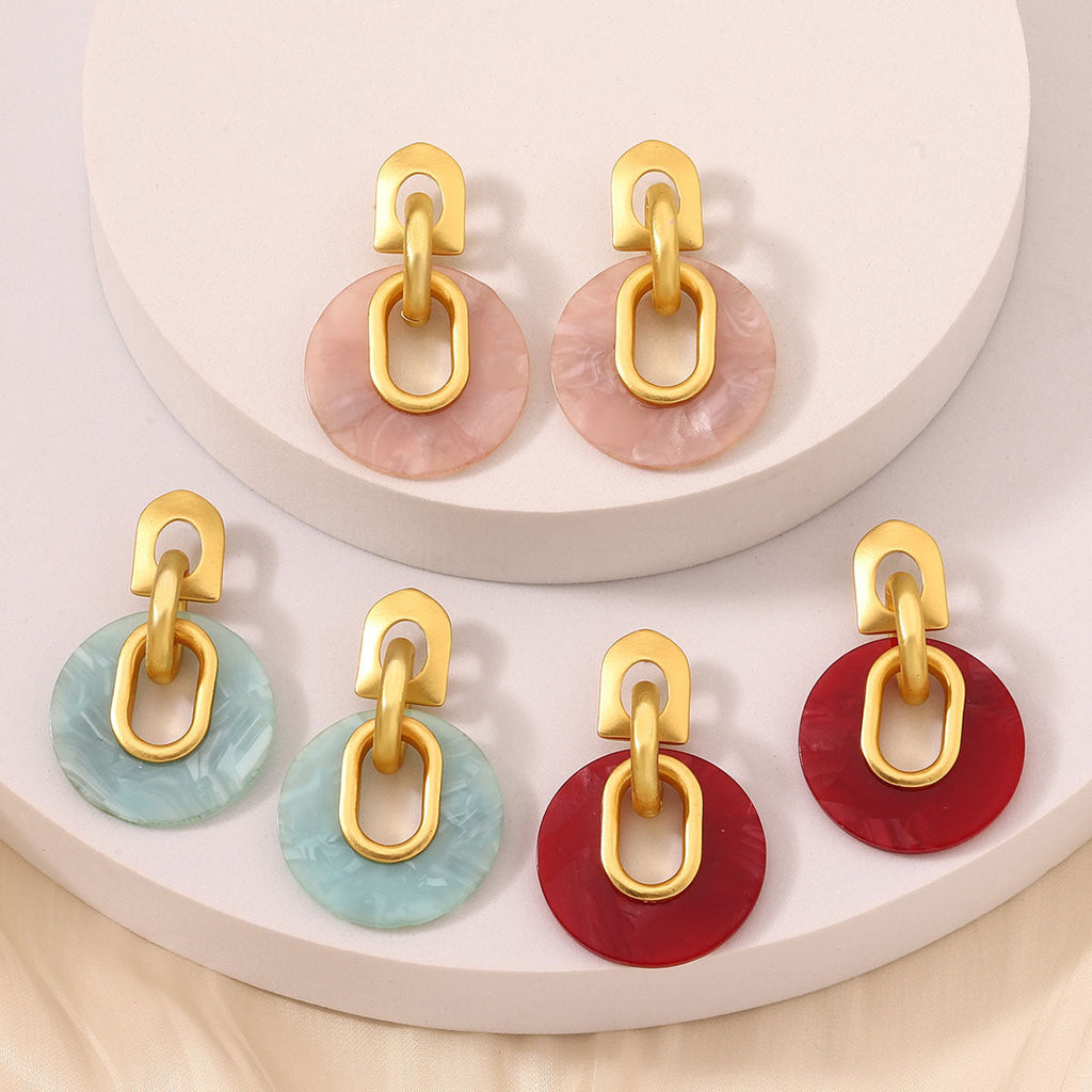 Classic Earring with Timeless Appeal