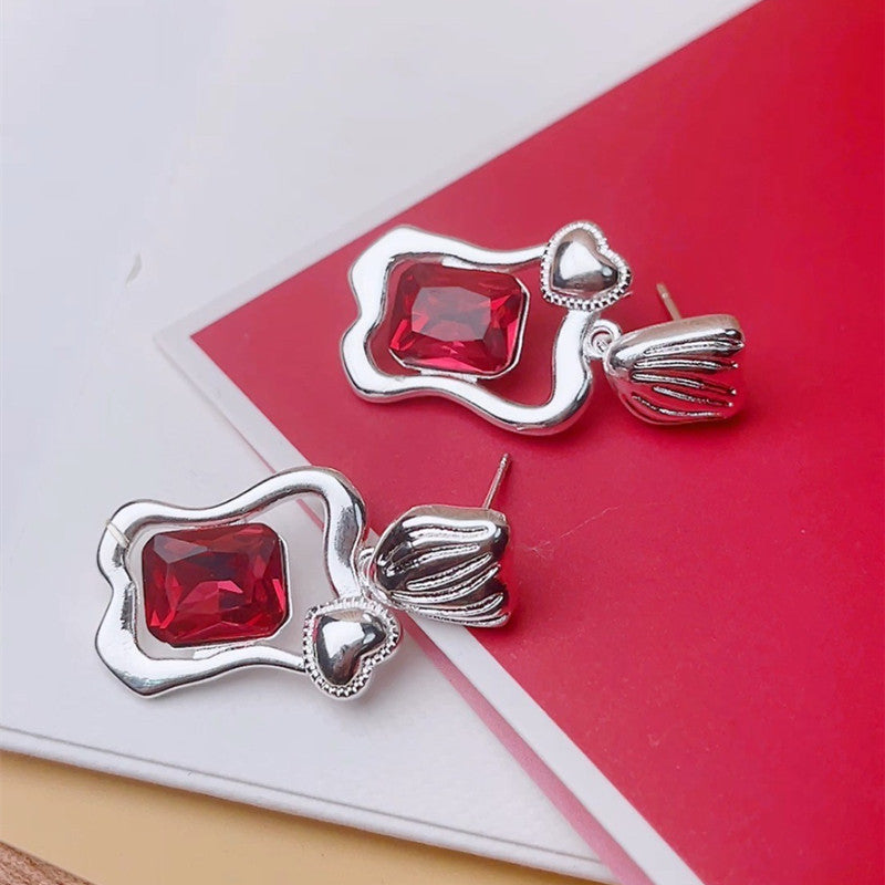 Romantic Earring for Special Moments