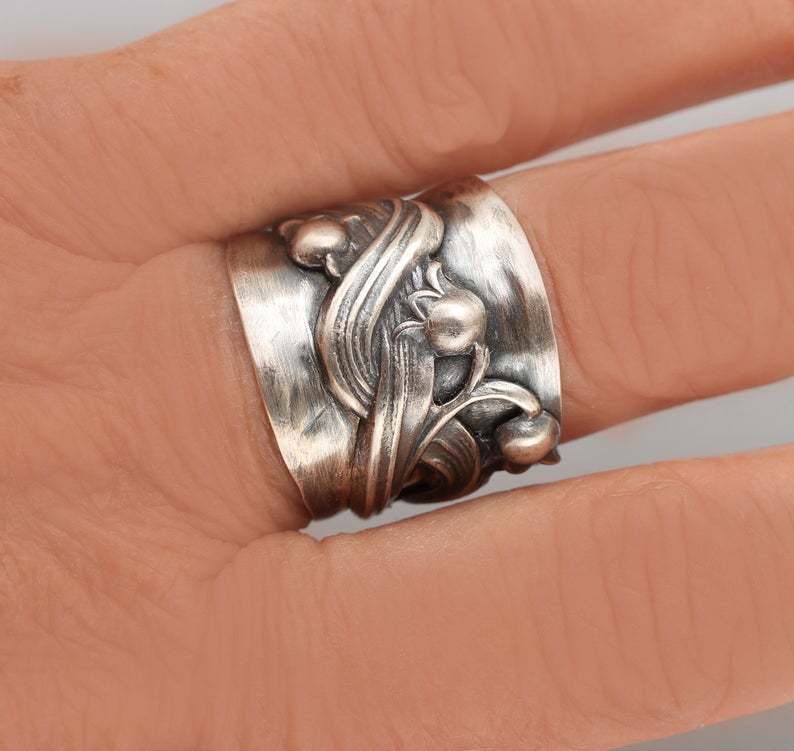 Delicate Artisan Ring