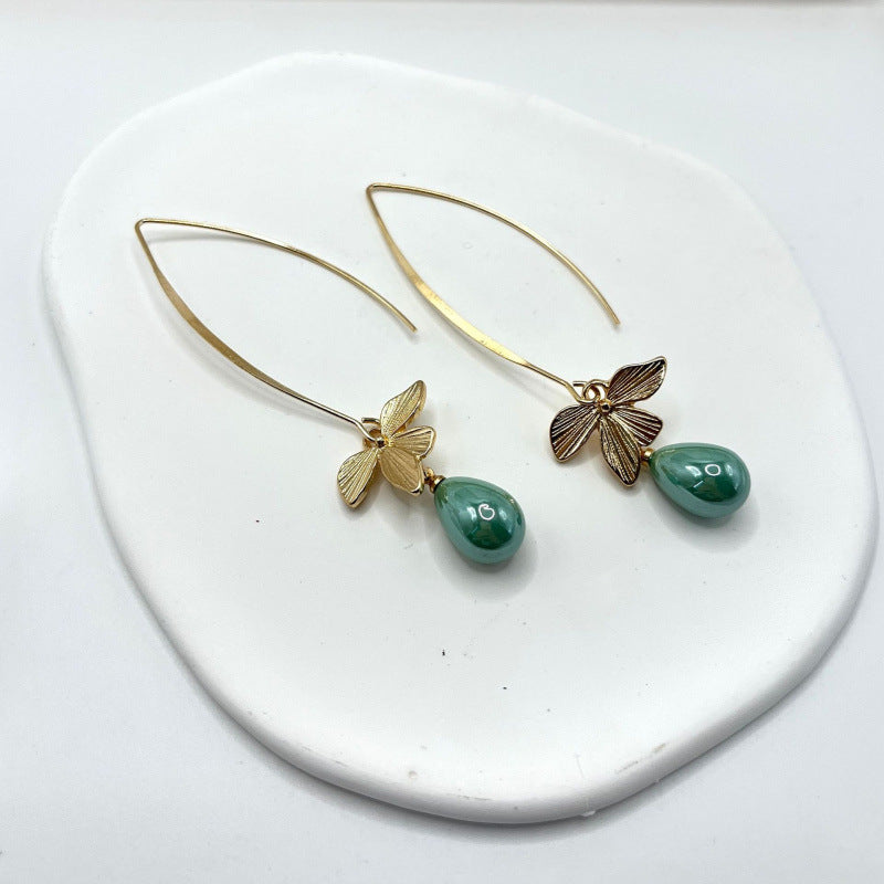 Stunning Pearl Earring for Daily Wear