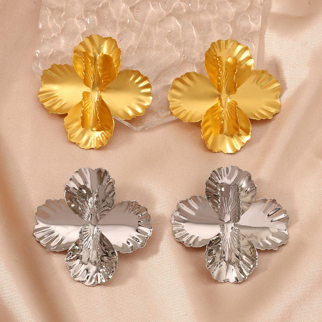 Stunning Earring for Daily Wear