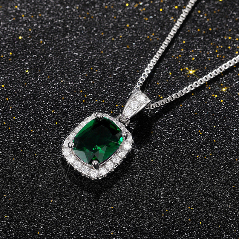 Romantic Necklace for Special Moments