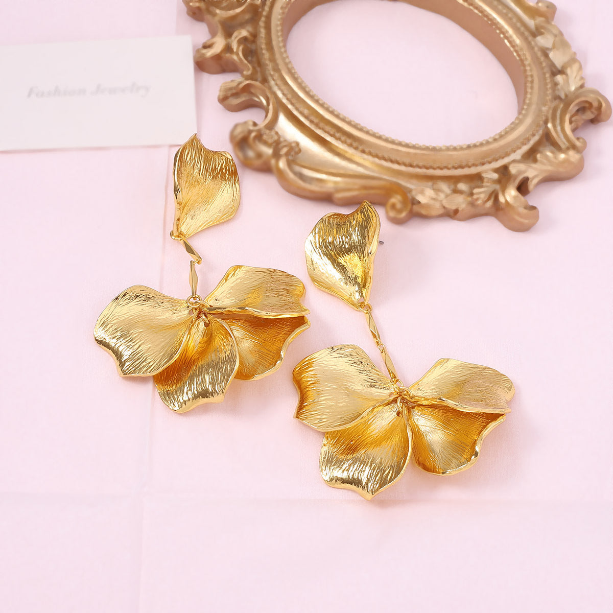 Stunning Earring for Daily Wear