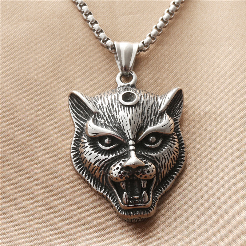 Elegant Pendant for Every Occasion