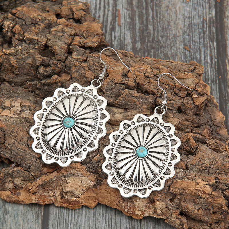 Classic Earring with Timeless Appeal