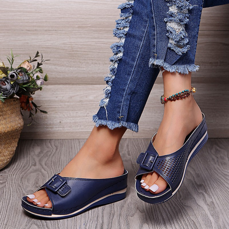Graceful Orthopedic Sandals for Modern Look