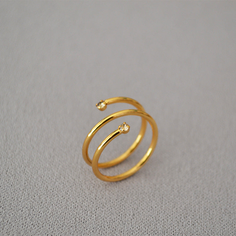 Romantic Gold Ring for Special Moments