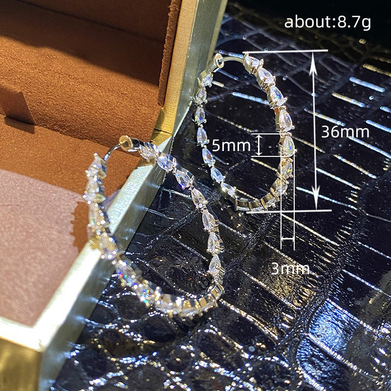 Classic Earring with Timeless Appeal