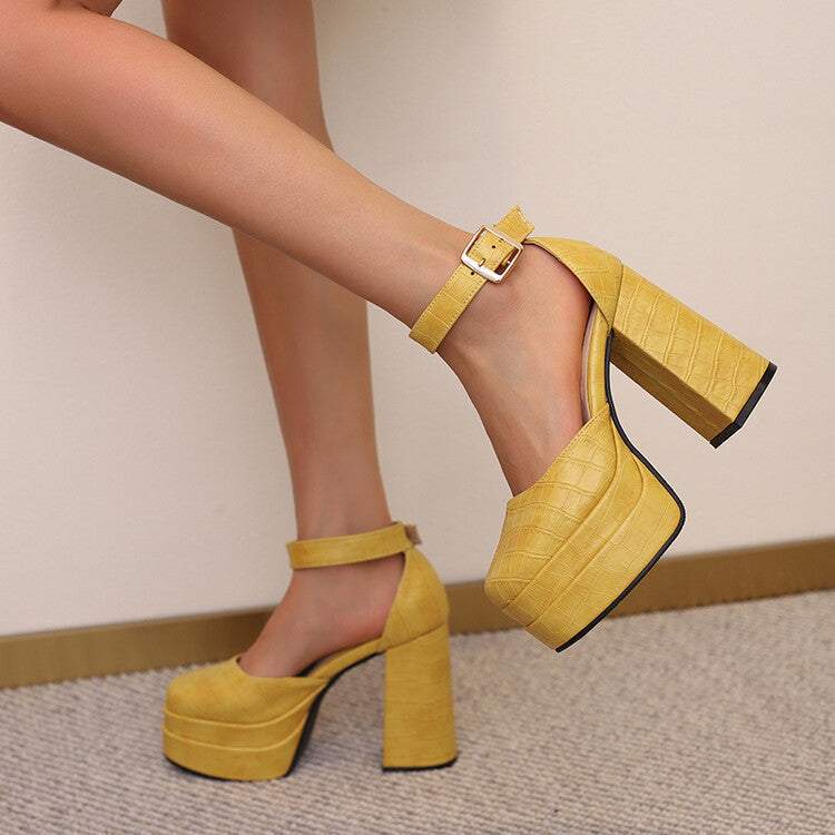 Classic Orthopedic Sandals with Timeless Style