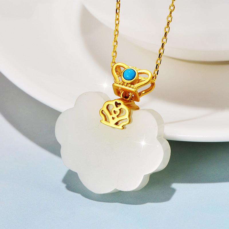 Charming Gold Necklace for Any Occasion