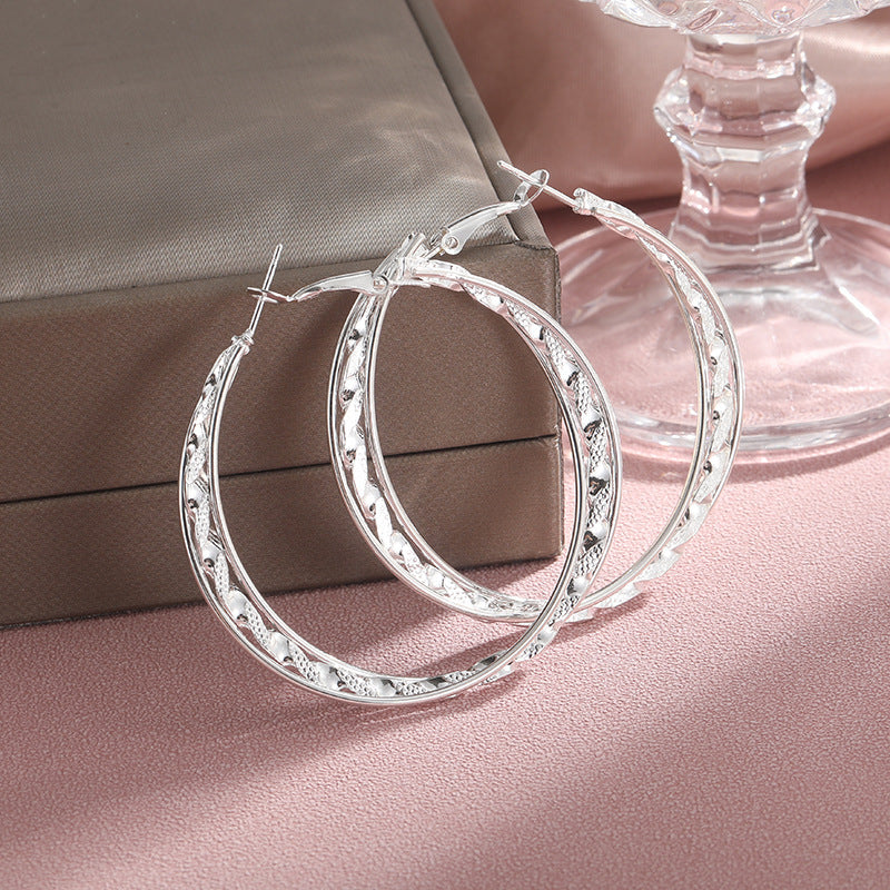 Stunning Silver Earring for Daily Wear