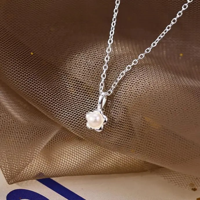 Charming Pearl Necklace for Any Occasion