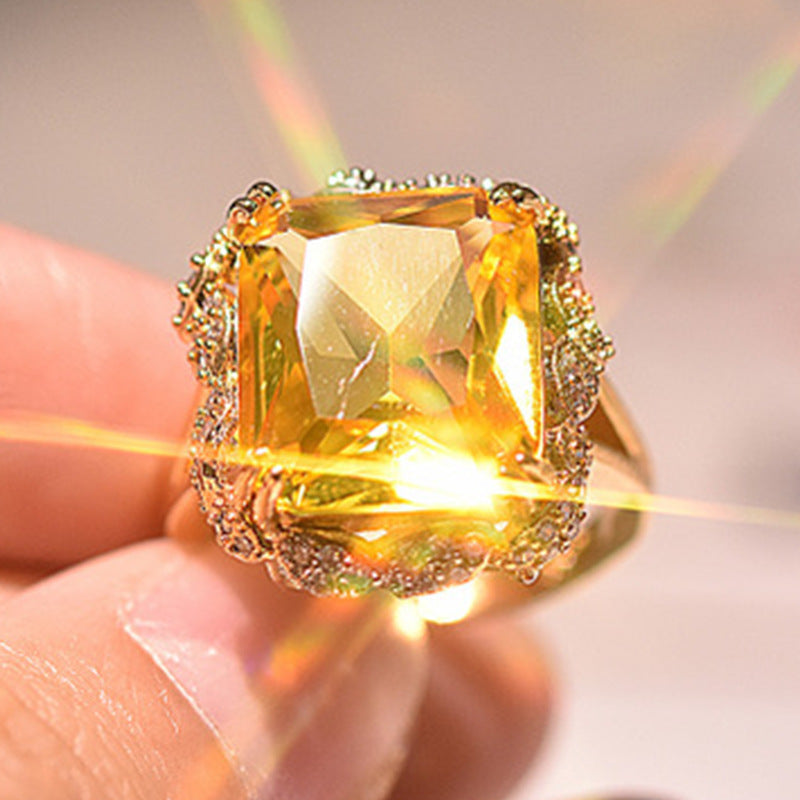 Stunning Gold Ring for Daily Wear